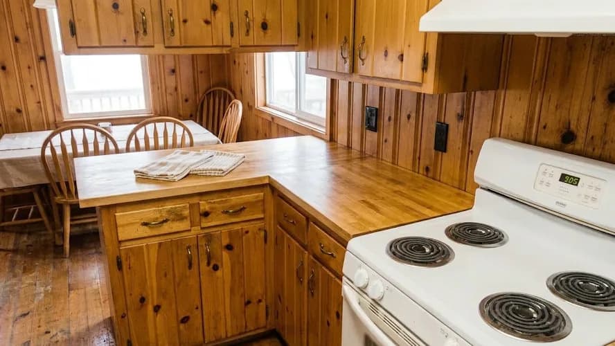 Cabin kitchen after cleaning